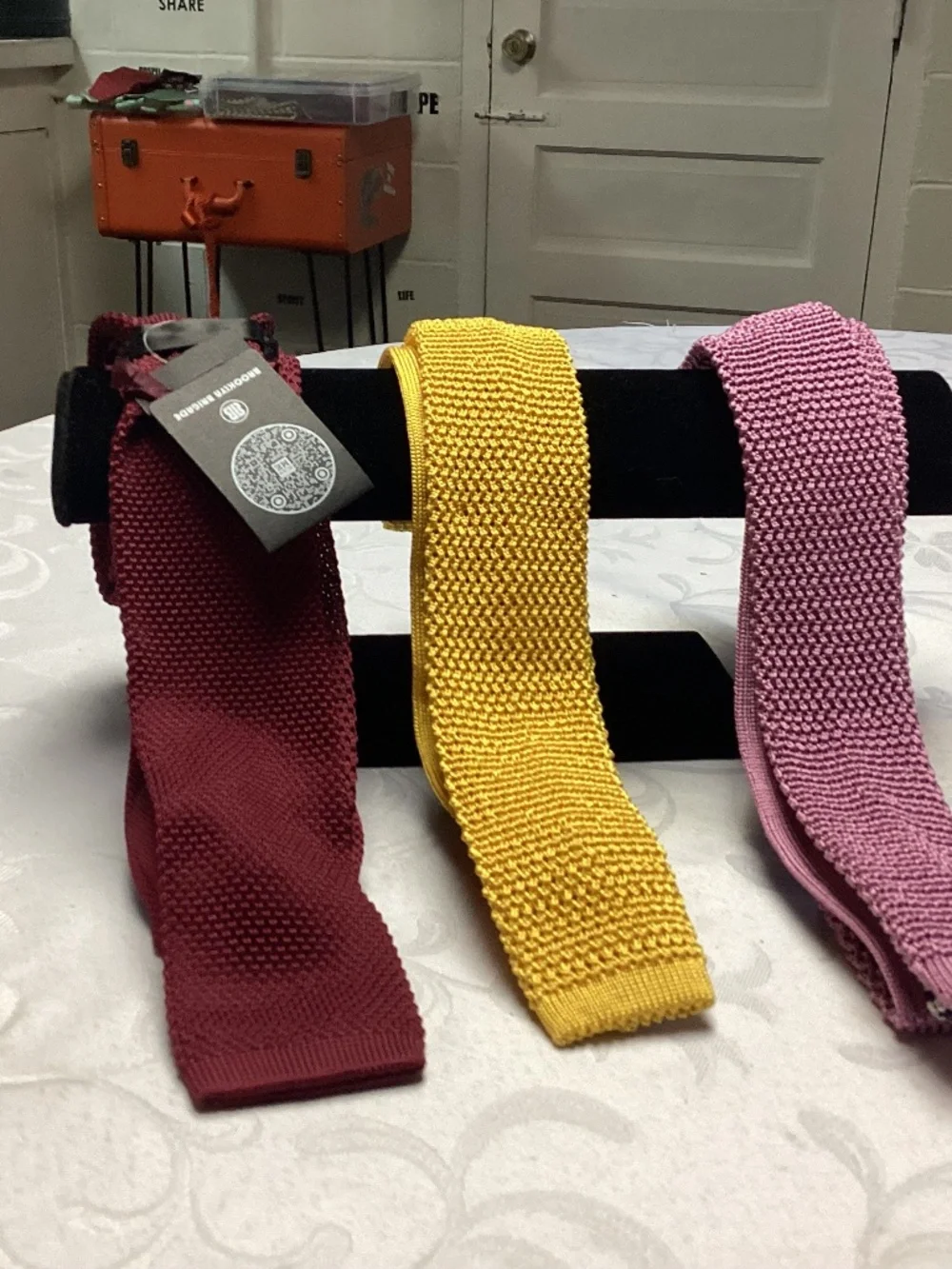 MENS skinny knit ties. HICKEY FREEMAN N MORE NEW
